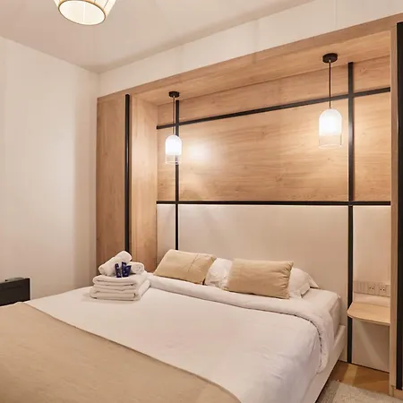 Centre De By Prestige Daire